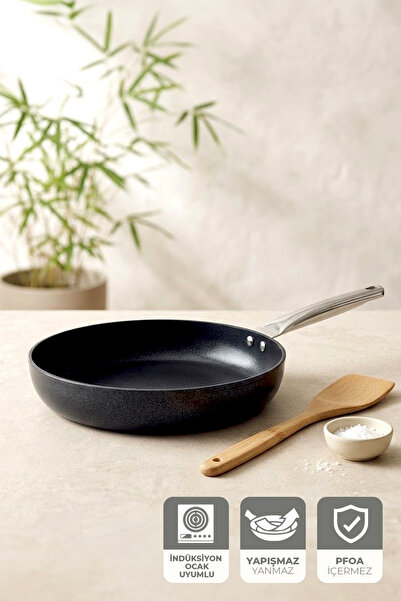 Kitchen Life Gigilli Esperanza Titanium Pan 28 cm