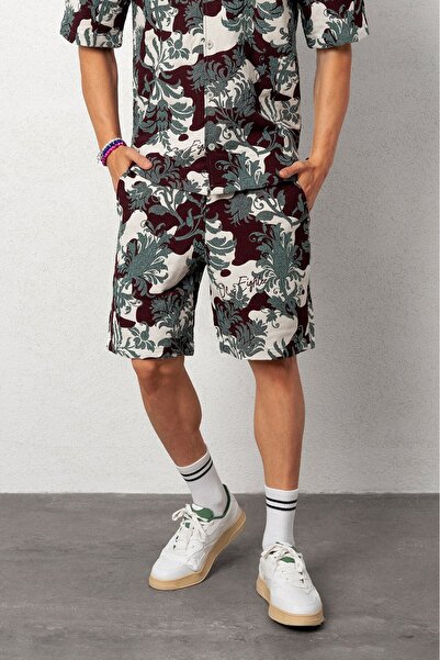 Plus Eighteen White Authentic Quilted Men's Shorts