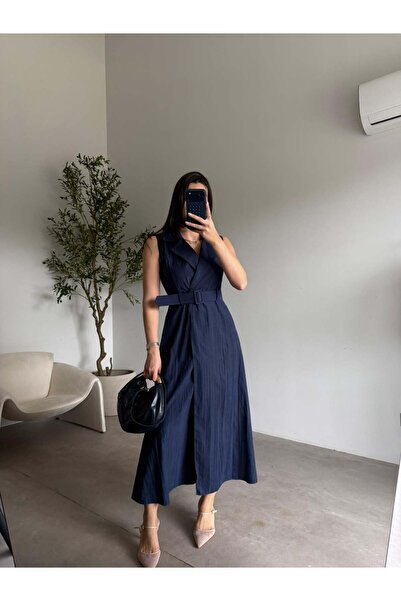 Bade Butik Navy Blue Sleeveless Slit Belt Piece Dress