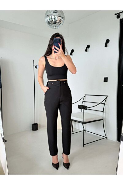 Bade Butik Черен панталон с колан Carrot