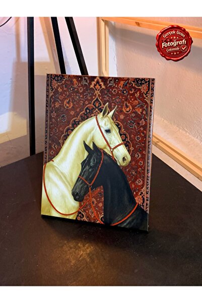 Kanvaspera İkili At Portresi - Kanvas Tablo - Kültürel, Halı Motifli Arka Pla...