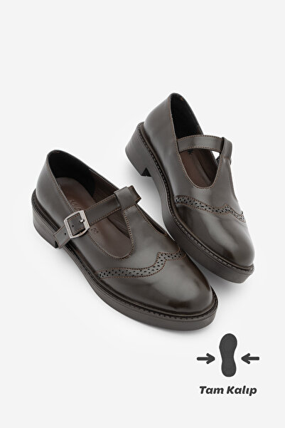 Marjin حذاء نسائي كاجوال بحزام مزدوج الوجه من تيترا بني