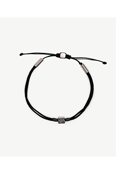 Yargıcı Metal Aksesuarlı İp Bileklik