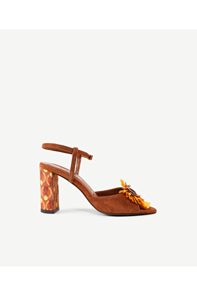 Yargıcı Raffia Accessory Detailed Heeled Sandals