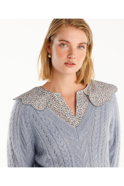 Yargıcı V-Neck Sweater