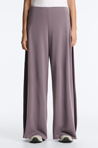 Oysho Yumuşak dokunuşlu, yanları pilili, modal içeren geniş paça pantolon