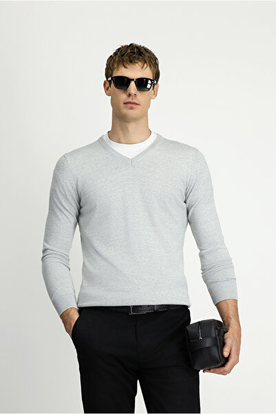 Kiğılı Πουλόβερ με λαιμόκοψη V και κανονική εφαρμογή, ζεστό μάλλινο πλεκτό πο...