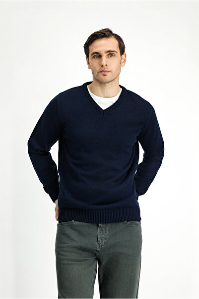 Kiğılı سترة تريكو بقصة عادية ورقبة على شكل حرف V