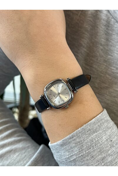 Quest Petite Square Steel Case Mineral Glass Leather Band 1 Atm Water Resista...