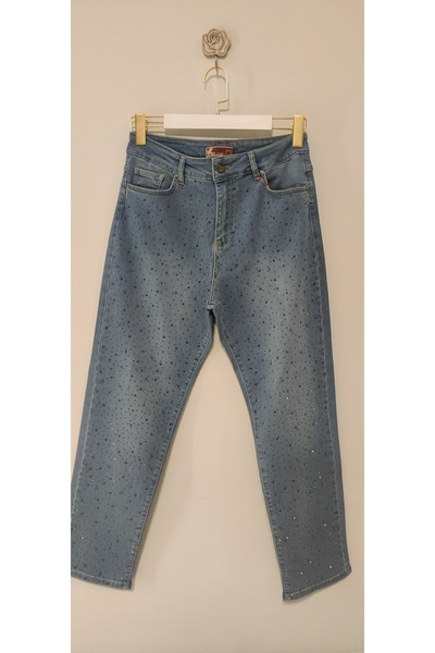 LA CARTE JEANS Açık Mavi Taş Detaylı Ön Kısmı Parlak Taşlı Mom jeans
