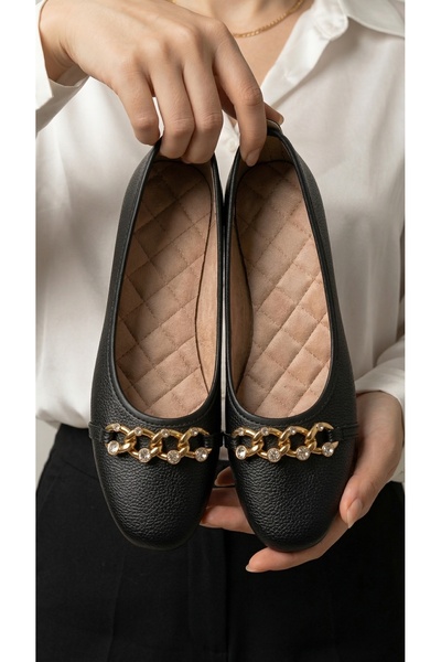 Beyond Жіночі чорні шкіряні балетки з ланцюжком і чорними камінцями 1 см BYND...