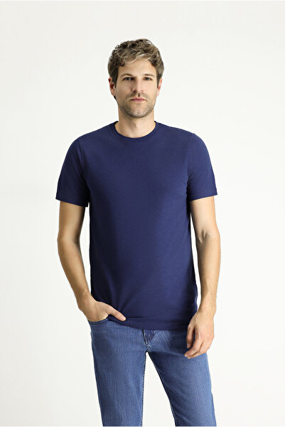 Kiğılı Μπλουζάκι από λινό με λεπτή εφαρμογή με λαιμόκοψη