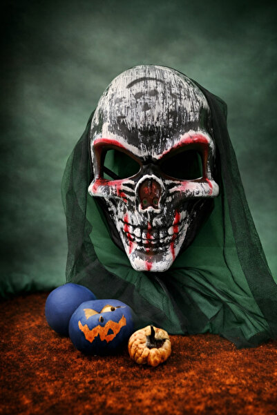 PARTİPORT Kanlı Siyahımsı İskelet Kurukafa Maskesi Halloween Kurukafa Maskesi