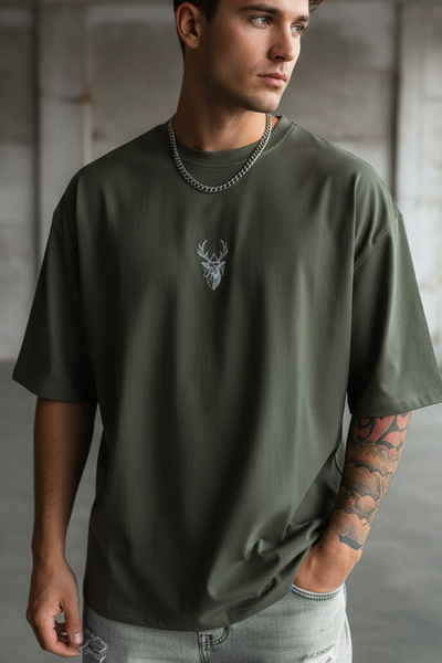 Millionaire Чоловіча футболка з принтом оленя хакі з оверсайз-облягаючим кроє...
