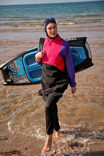 Marina Αλεξίπτωτο Μαύρο Πλήρως Καλυμμένο Μαγιό Hijab M2312