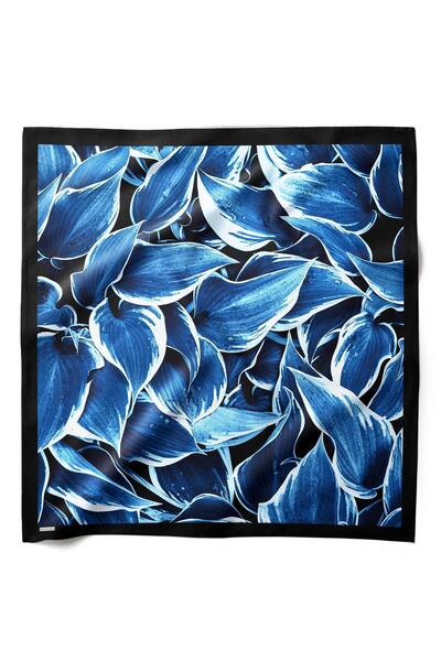 HAWWA وشاح باندانا منقوش باللون الأزرق الداكن