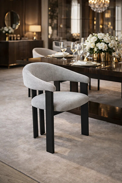 MARIA HOMES كرسي بذراعين رمادي فاتح بأرجل خشبية سوداء، 79 × 48 × 49 سم