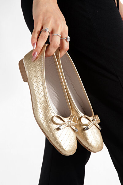 LUVETTO Gold Skin Braided Round Toe Piece Closed Mustache Bow Orthopedic Ball...