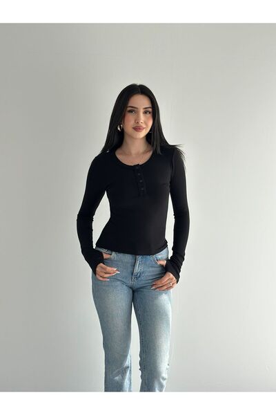 gozdefashion Women's Finger-Through Detailed Blouse