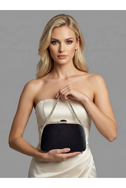 Biçanta Culoare neagră, importată, de lux, K catifea, cu lanț metalic, S cu c...