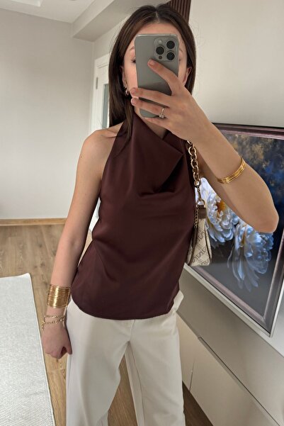İlayda Toprak Luxe Kahverengi Degaje Yaka Drapeli Boyundan Bağlama Saten İpek...