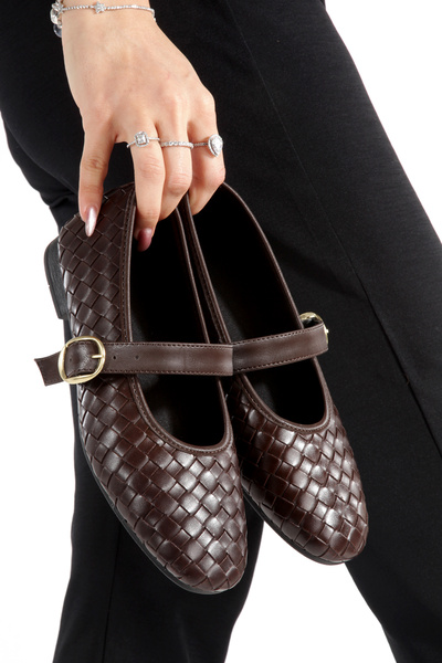 LUVETTO Brown Leather Braided Round Toe Piece Closed Helmet with Helmet Cover...