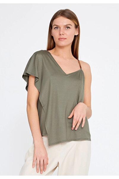 1way Elegant women's blouse with a modern Turkish design