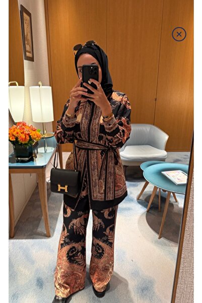 BELLA MOON Bella Evelyne Team