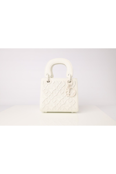 Generac The "Pearl" Bag – purity of design and luxury of detail