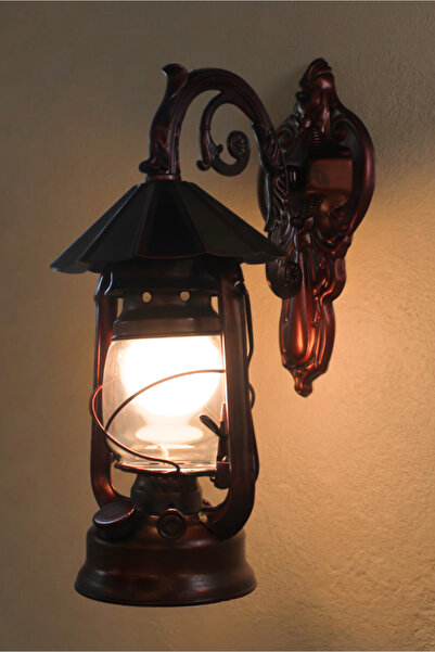 ACCEPT Traditional copper-colored wall lantern