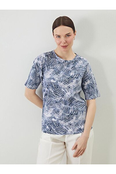 LC Waikiki RMZ GİYİM FARKIYA تي شيرت نسائي مطرز بياقة روبا
