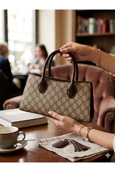 Butik Stylish Small Clutch Bag