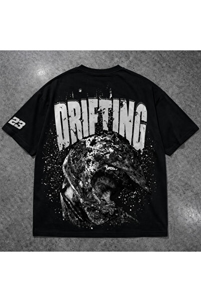 YOLO STREET Υπερμεγέθη Unisex Μπλουζάκι με στάμπα Drift Racing σε μαύρο χρώμα...