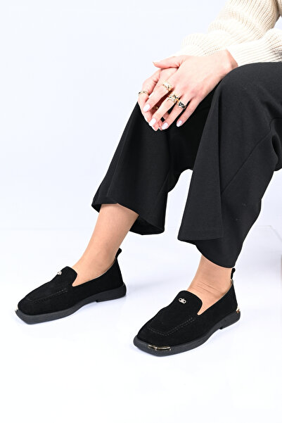 Bestello Дамски мокасини без връзки с термоподметка и детайли от естествена к...