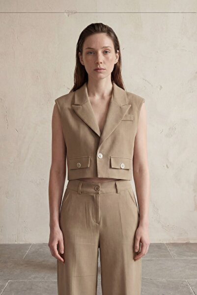 Hiccup My Fashion Short with Buttons Vest