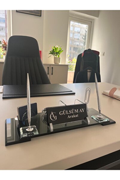 sanatblogu17 Kişiye Özel Ofis İsimliği – Masa Üstü İsimlik