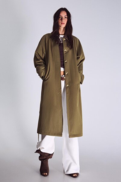 Bershka Uzun trençkot