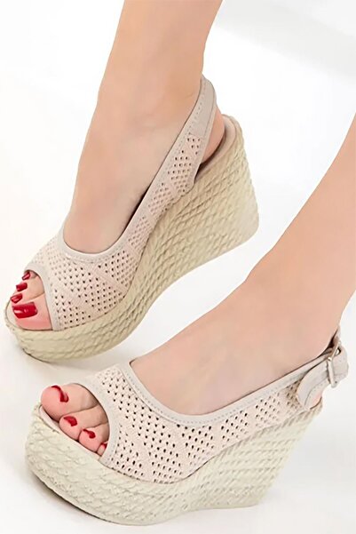 Bluefeet Beige Women's Wedge Heel Shoes