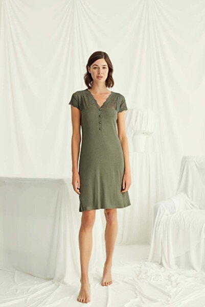 Findit Lace Front Buttoned Nightgown with Sleeves Shoulder and Neckline