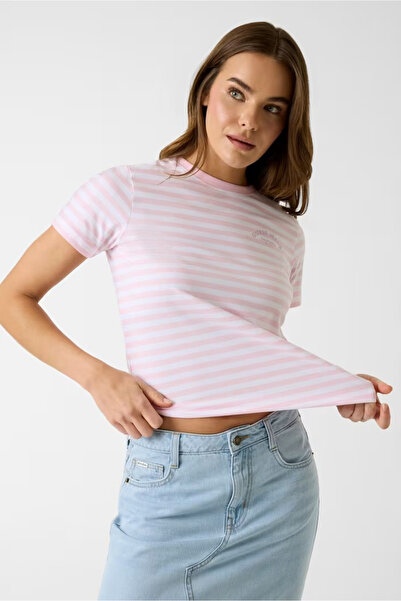 Guess GJ Regular Fit pentru femei tricou - Liliac/Alb