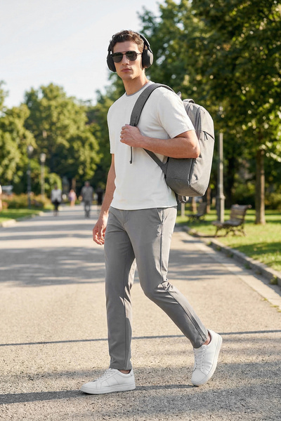 Buratti قصة ضيقة بنطلون رجالي ذو خصر عادي وأرجل مدببة 6843660