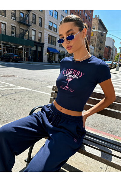 ALİKA Women's Cotton Lu Cherry Martini Printed Daily Cropped