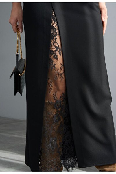 Serpirella Butik Lace Detailed Slit Midi Skirt