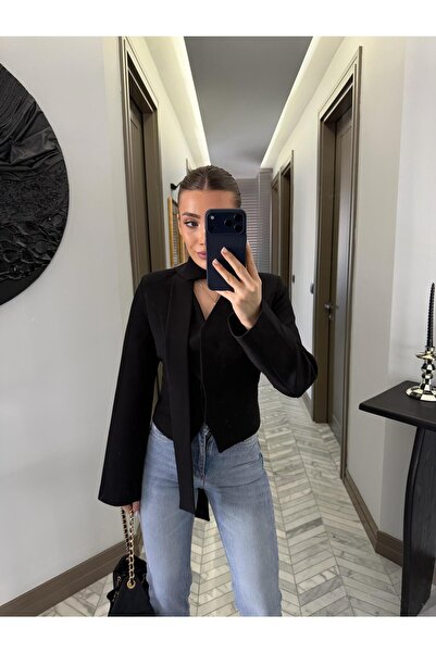 CKBUTİK Siyah Oturtmalı Kısa Ceket-85175