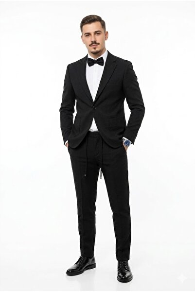 Plus Scorpion Elegant modern suit with Textured material