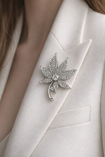 MRK COLLECTİON Kadın Taşlı Çiçek Flower Broş