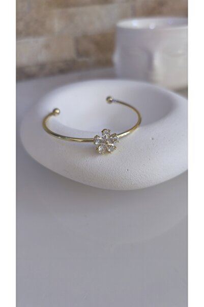 VOBEEYKU سوار زيركون مرصّع بالأحجار على شكل زهرة