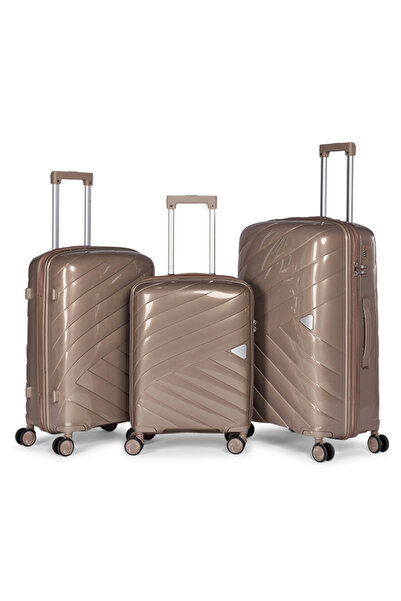 LİMRA A travel luggage set consisting of 3 wheeled suitcases with a sturdy an...