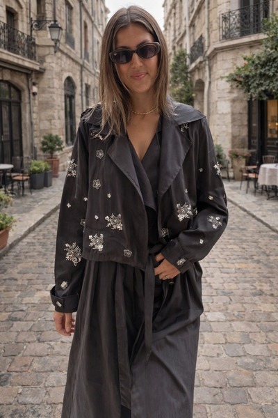 Lavanta Tekstil Design Elanora Sequin Embroidered Trench Coat