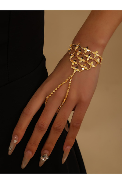 Take Two By Styli Gold Clover Hand Chain Bracelet